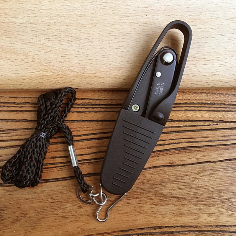 Ciseaux coupe fils cuir